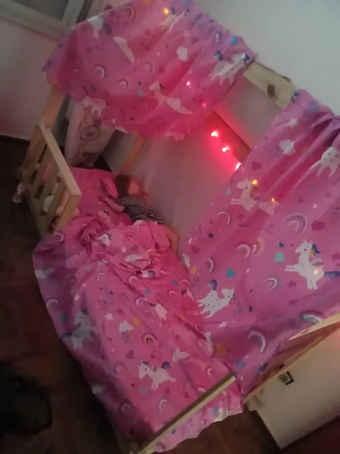 Odaia durmiendo